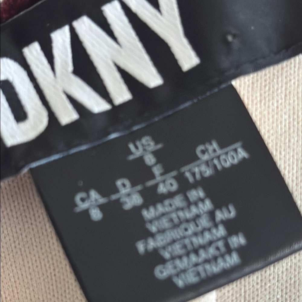 Donna Karan, 8 - Picture 9 of 10